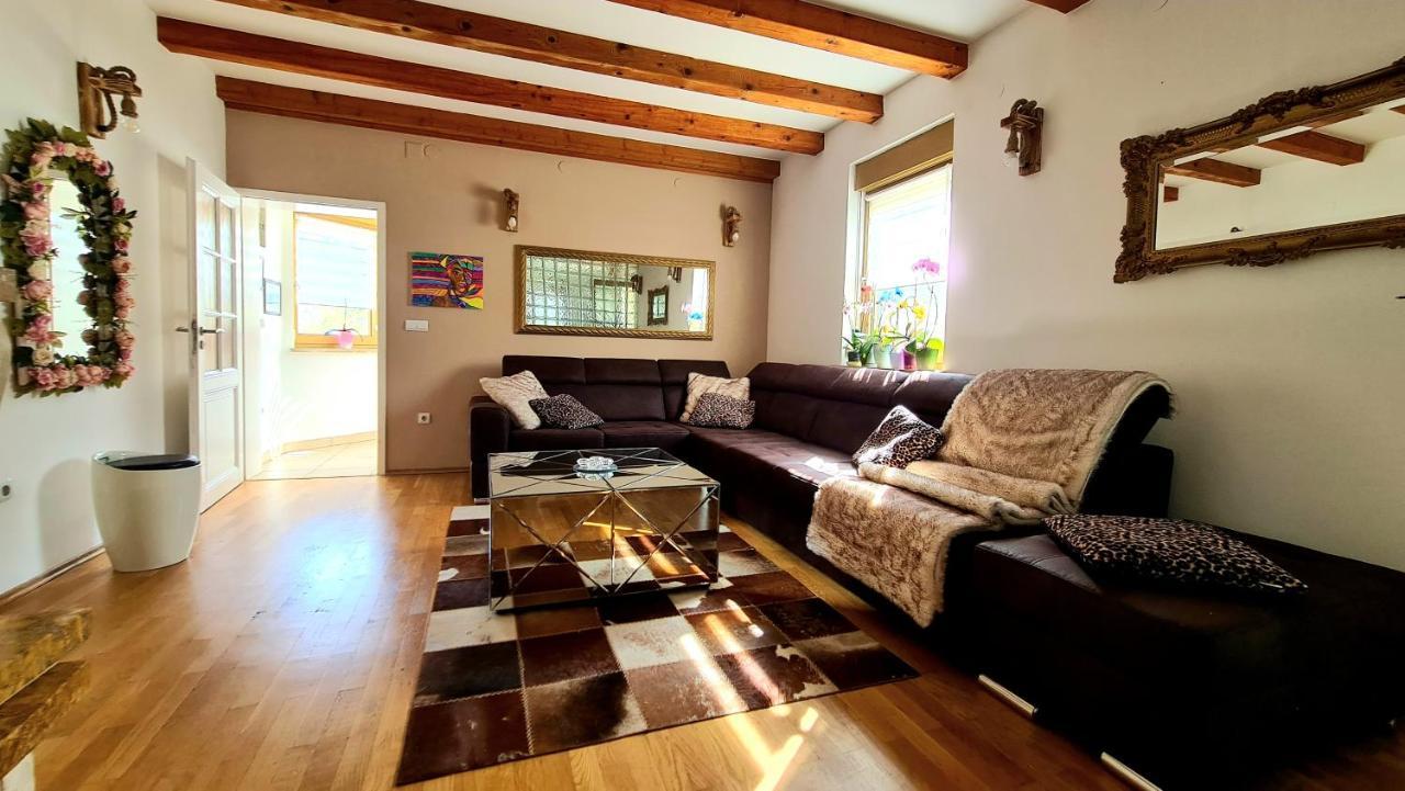 Villa Sunshine Póla Kültér fotó